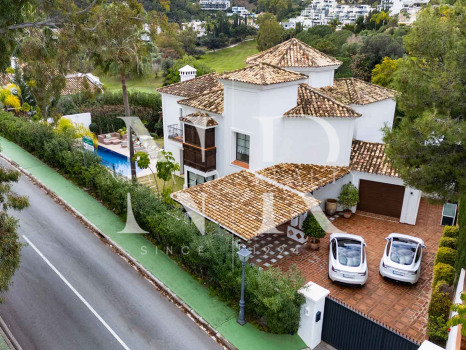 Villa en La Quinta completamente renovada en venta