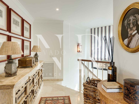 Villa en La Quinta completamente renovada en venta