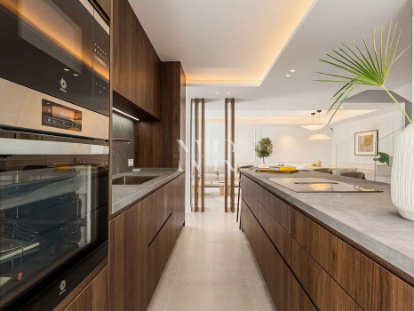Maison de ville entièrement rénovée à Las Cumbres de Marbella à vendre