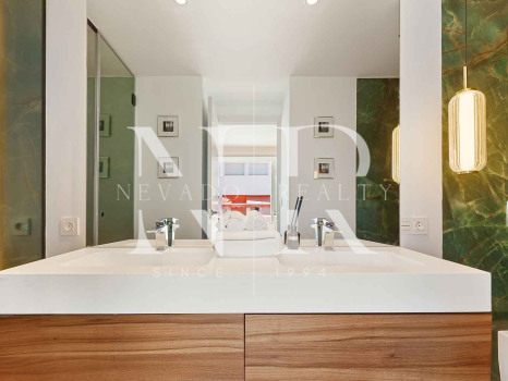 Completely refurbished townhouse in Las Cumbres de Marbella for sale