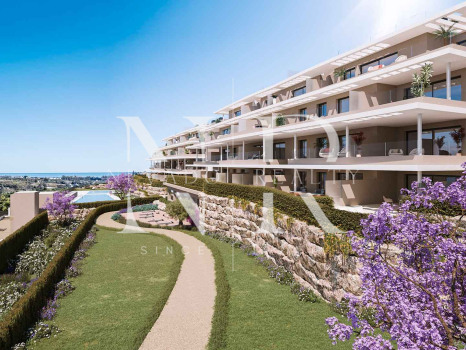 Newly built flat in Estepona East for sale