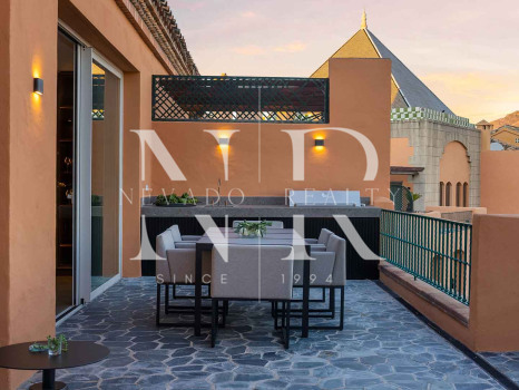 Ático en Urbanización Les Belvederes con vistas panorámicas en venta