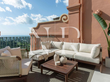 Appartement dans l'Urbanisation Monte Halcones avec vue panoramique sur la mer à vendre