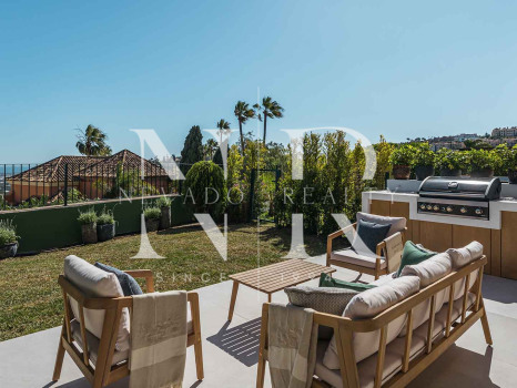 Adosada en Urbanización La Quinta Hills completamente renovada en venta