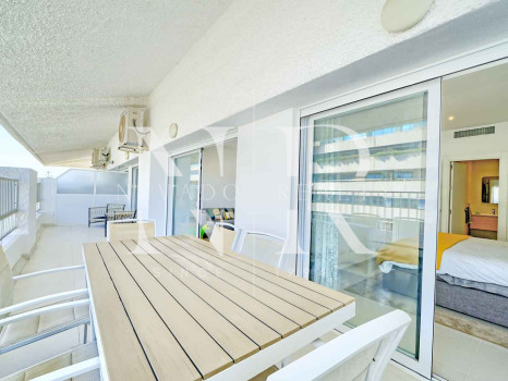 Penthouse entièrement rénové sur le Golden Mile