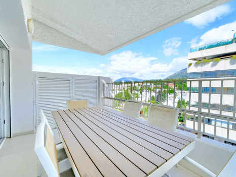 Penthouse entièrement rénové sur le Golden Mile