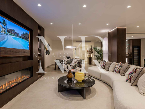 Apartamento en Urbanización Palm Beach en primera línea de playa en venta