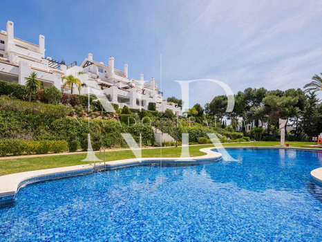 Apartamento en Urbanización Palm Beach en primera línea de playa en venta