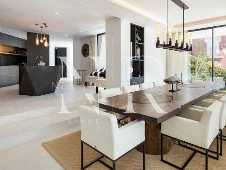 Villa en Urbanización El Herrojo con vistas panorámicas en venta