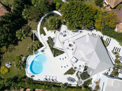 Villa en Urbanización El Herrojo con vistas panorámicas en venta