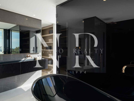 Villa en Urbanización El Herrojo con vistas panorámicas en venta