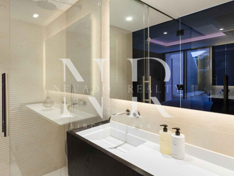Villa en Urbanización El Herrojo con vistas panorámicas en venta