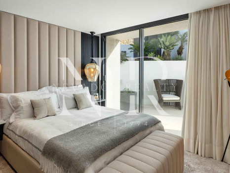 Villa en Urbanización El Herrojo con vistas panorámicas en venta