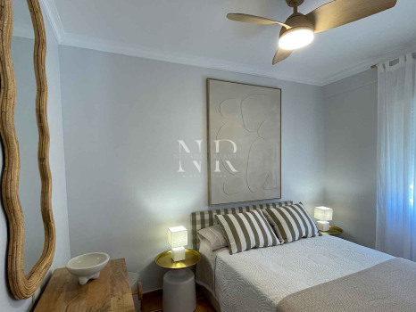 Renovated apartment on Ricardo Soriano with sea views for short-term rental.