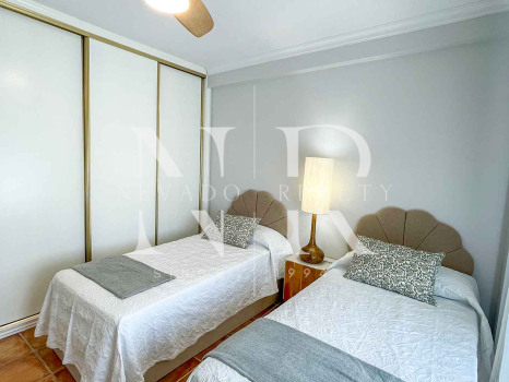 Renovated apartment on Ricardo Soriano with sea views for short-term rental.