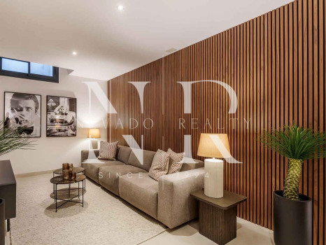 Semi-detached house for sale in Banús Bay Urbanization, just minutes from the beach