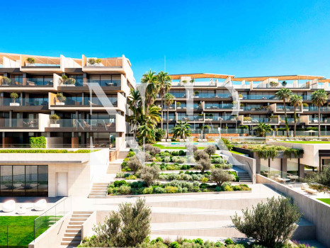 Ático en Manilva Beach en primera línea de playa en venta