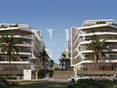 Apartment in Mijas Costa with private garden for sale