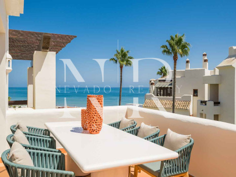 Penthouse en bord de mer à vendre dans le complexe Bahía del Velerín