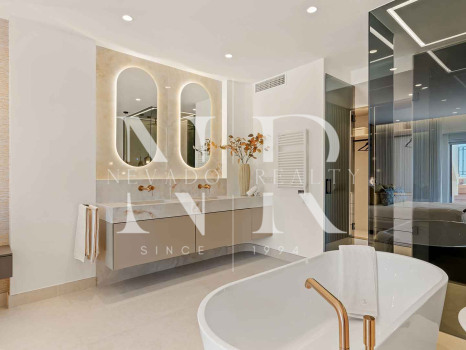 Penthouse en bord de mer à vendre dans le complexe Bahía del Velerín