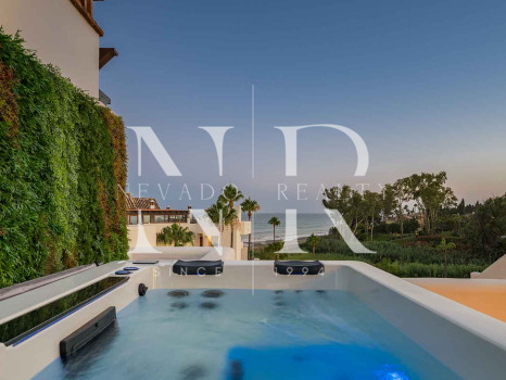 Penthouse en bord de mer à vendre dans le complexe Bahía del Velerín