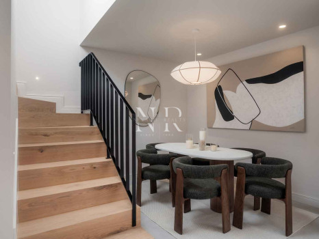 Completely renovated penthouse for sale in the Alminar de Marbella development