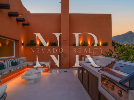 Penthouse entièrement rénové à vendre dans le complexe résidentiel Alminar de Marbella