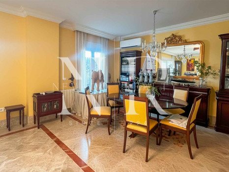 Villa jumelée à vendre dans le lotissement Santa Clara Golf avec vue sur la mer
