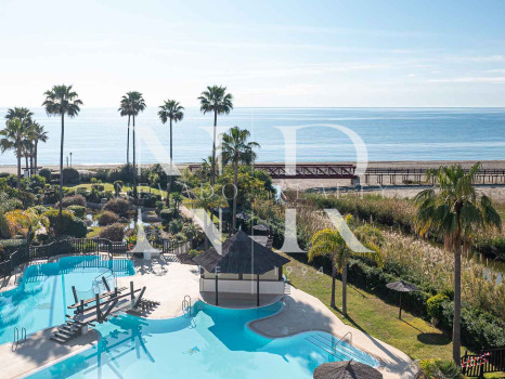Appartement à vendre dans le complexe résidentiel Bahía del Velerín, en première ligne de plage