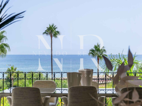 Appartement à vendre dans le complexe résidentiel Bahía del Velerín, en première ligne de plage