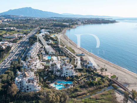 Appartement à vendre dans le complexe résidentiel Bahía del Velerín, en première ligne de plage