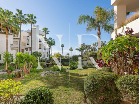 Appartement à vendre dans le complexe résidentiel Bahía del Velerín, en première ligne de plage