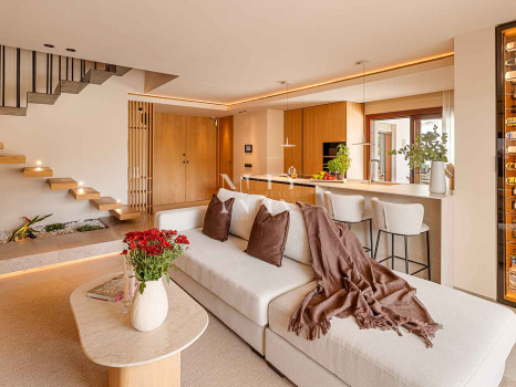 Ático en Urbanización Lomas del Rey completamente reformado en venta