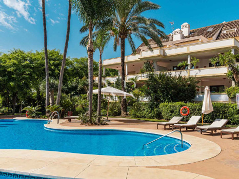 Ático en Urbanización Lomas del Rey completamente reformado en venta