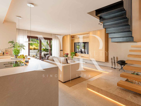 Ático en Urbanización Lomas del Rey completamente reformado en venta