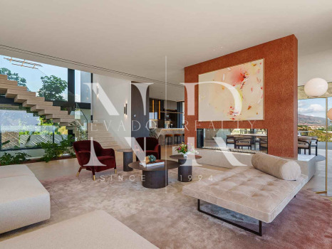 Villa en Urbanización El Herrojo Alto con vistas panorámicas al mar en venta