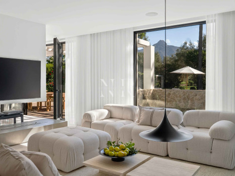 Villa en Las Brisas Golf en primera línea de golf en venta
