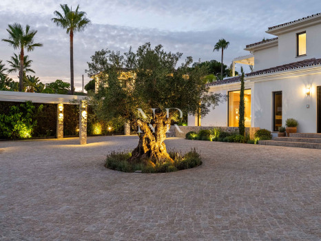 Villa en Las Brisas Golf en primera línea de golf en venta