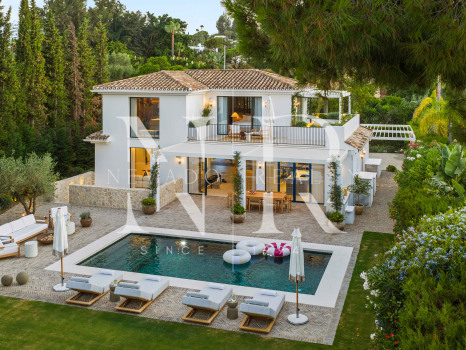 Villa en Las Brisas Golf en primera línea de golf en venta