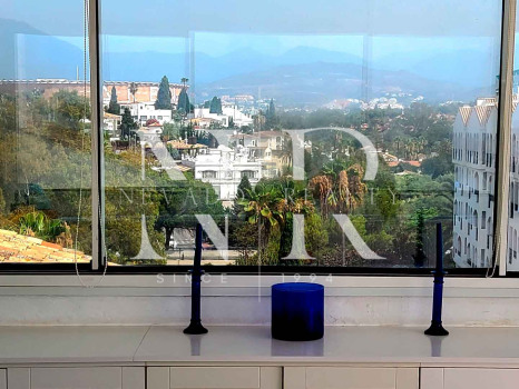 Penthouse à vendre dans l'urbanisation Jardines de Banús