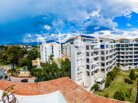 Penthouse à vendre dans l'urbanisation Jardines de Banús