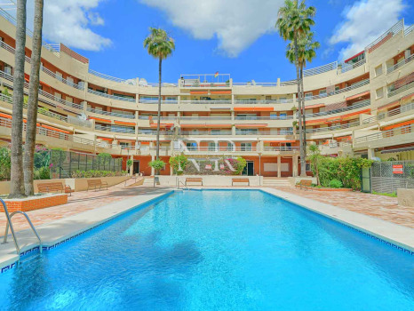 Completely renovated penthouse for sale in Marbella City Centre