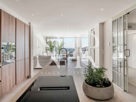 Appartement entièrement rénové à vendre dans le complexe Palacetes Les Belvederes