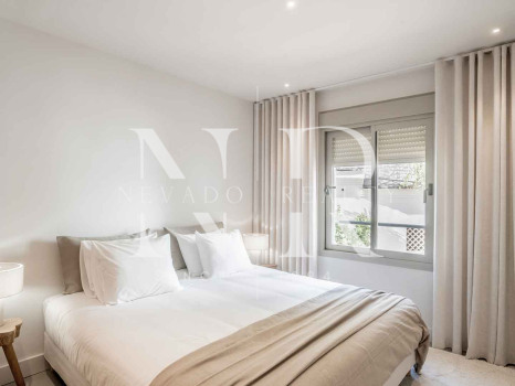Appartement entièrement rénové à vendre dans le complexe Palacetes Les Belvederes