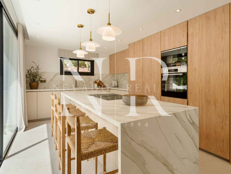 Villa en Rocío de Nagüeles completamente reformado en venta