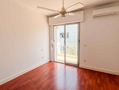 Maison mitoyenne à vendre dans le lotissement Jardines de Marbería