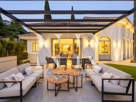 Villa en Urbanización La Zagaleta completamente renovada en venta
