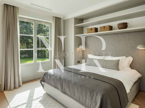 Villa en Urbanización La Zagaleta completamente renovada en venta