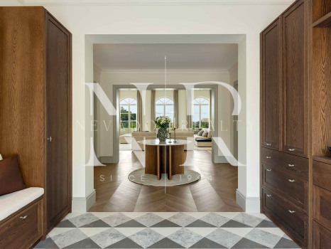 Villa en Urbanización La Zagaleta completamente renovada en venta