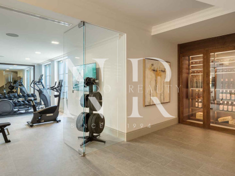 Villa en Urbanización La Zagaleta completamente renovada en venta